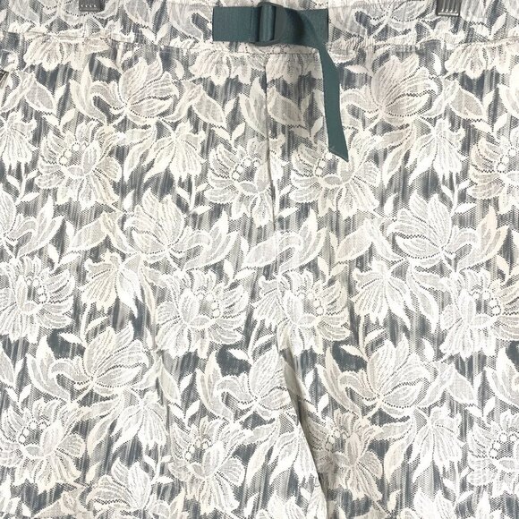 Athleta Trekkie Convertible Hike Pants‎ Size 22 Floral Ripstop NWT PT-2093 - Picture 3 of 16